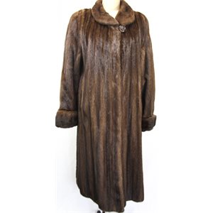 FEMALE DEMI-BUFF CANADA MAJESTIC MINK COAT