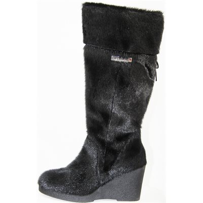 BLACK SEAL BOOTS WITH HEEL